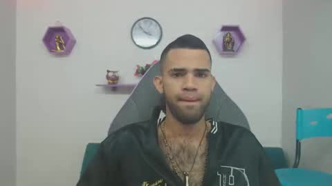 adri_sexboy online show from January 24, 12:31 pm