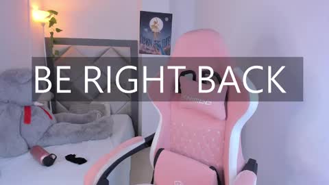 Adriana online show from January 31, 6:25 pm