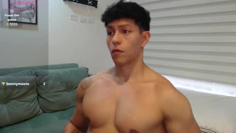 Adrian del Mar online show from February 14, 6:26 pm