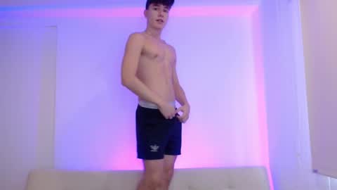 adrian morelli online show from March 21, 7:28 pm