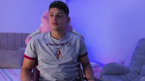 Snapshot of adrian_prime_ chatting on June 9, 7:03 pm ADRIAN online show from June 9, 7:03 pm