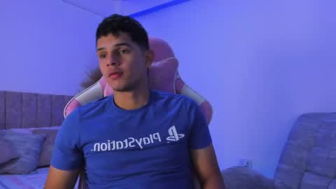 Snapshot of adrian_prime_ chatting on June 12, 1:37 am ADRIAN online show from June 12, 1:37 am