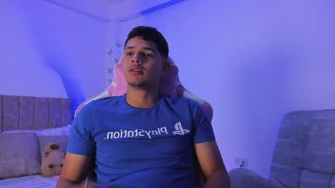 Snapshot of adrian_prime_ chatting on June 19, 6:56 pm ADRIAN online show from June 19, 6:56 pm