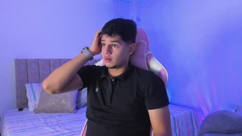 Snapshot of adrian_prime_ chatting on June 25, 12:54 am ADRIAN online show from June 25, 12:54 am