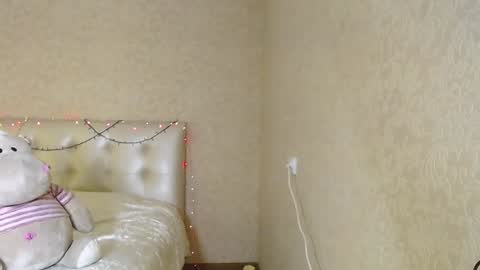 Snapshot of adrianakuiper chatting on January 19, 3:39 am Adriana online show from January 19, 3:39 am