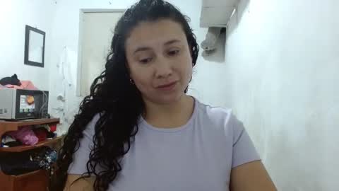 Adriana Tellez online show from October 20, 1:33 pm