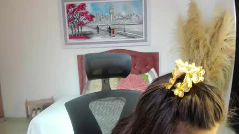 Adriana  online show from December 18, 5:19 pm