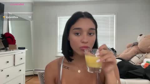 Snapshot of adriannarodriguez chatting on October 12, 5:01 pm Adrianna  online show from October 12, 5:01 pm