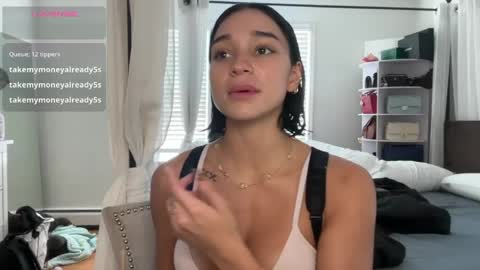 Adrianna  online show from April 4, 6:05 pm