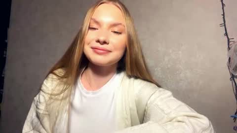 Caroline online show from March 16, 3:49 pm