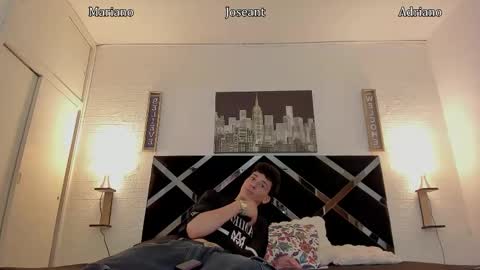 Adrian online show from October 11, 4:44 am