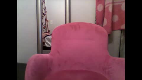 adrianpauli online show from March 18, 7:22 am