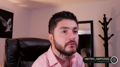 Snapshot of adrianwilliams_ chatting on January 26, 2:52 pm Adrian Williams online show from January 26, 2:52 pm