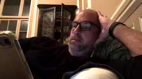 Snapshot of adrienfromparis chatting on February 20, 7:47 pm adrienfromparis online show from February 20, 7:47 pm