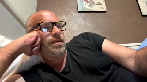 adrienfromparis online show from April 30, 8:57 pm