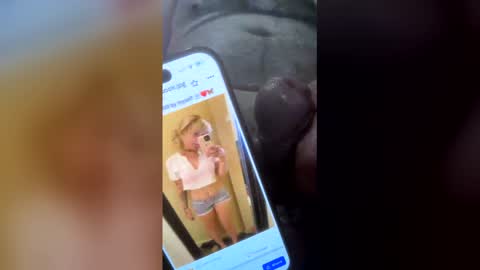 Snapshot of adtucker4256 chatting on March 14, 7:08 pm adtucker4256 online show from March 14, 7:08 pm