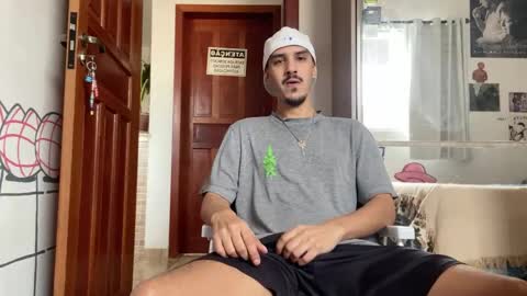 Luci online show from September 20, 7:37 pm