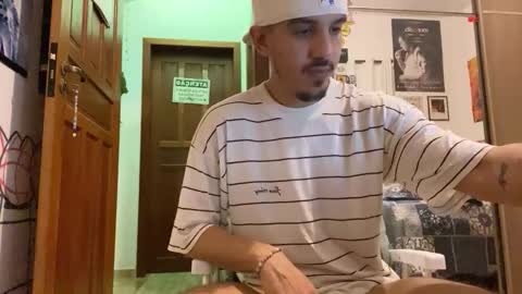 Luci online show from November 14, 1:26 am