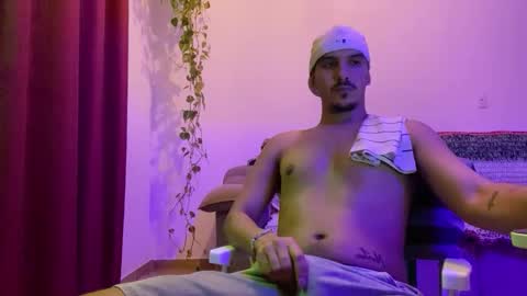 Luci online show from December 5, 2:09 am