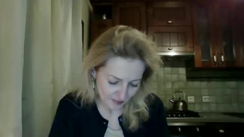 aeroliss online show from March 30, 6:09 pm
