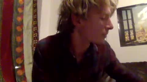 Snapshot of aestheticform chatting on October 29, 4:59 am aesthetic form online show from October 29, 4:59 am