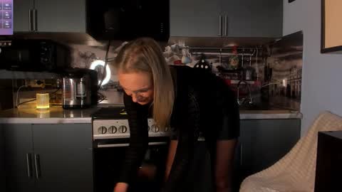 OneAfa online show from January 13, 9:31 pm