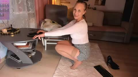 OneAfa online show from April 17, 9:40 pm