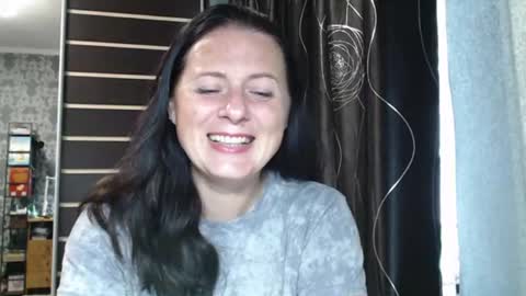 Snapshot of afi_black_coffee chatting on July 6, 6:21 am afi_black_coffee online show from July 6, 6:21 am