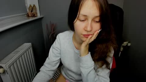 Snapshot of afinacutie chatting on February 8, 11:22 am Afina online show from February 8, 11:22 am