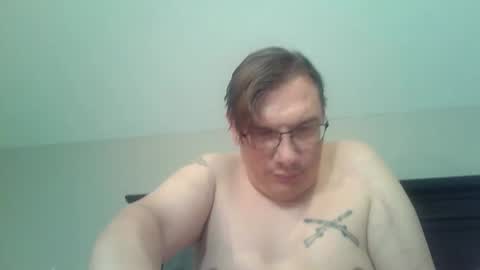 afreeman1 online show from May 22, 8:47 pm
