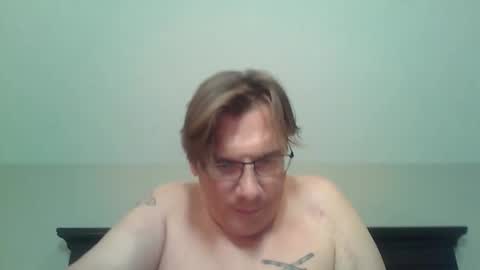 afreeman1 online show from May 30, 11:57 pm