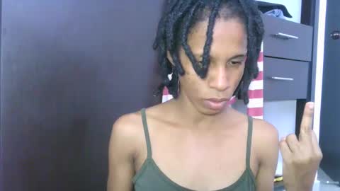 Snapshot of africadeluxe chatting on January 21, 4:58 pm Africa online show from January 21, 4:58 pm