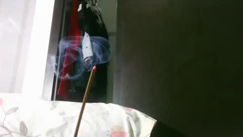 Snapshot of africadeluxe chatting on February 20, 8:50 am Africa online show from February 20, 8:50 am