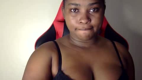 stella online show from October 26, 4:46 pm