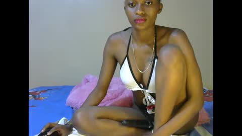 african_hottest online show from February 17, 6:37 pm