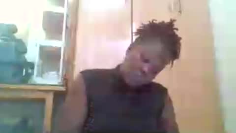 i wish to be someones real princess online show from June 28, 10:32 am