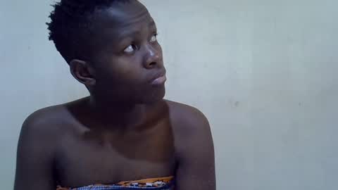 Snapshot of african_pussy2 chatting on March 3, 7:54 am african_pussy2 online show from March 3, 7:54 am