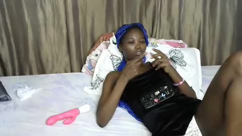 africana_slimqueen online show from April 13, 4:23 pm