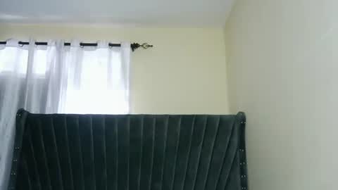 africanboobies24 online show from December 18, 5:57 am