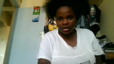 africanwoman2 online show from March 15, 12:22 pm