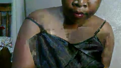 Snapshot of afrikah23567 chatting on May 2, 7:46 am afrikah23567 online show from May 2, 7:46 am
