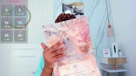 Afro Luna online show from December 5, 11:41 am