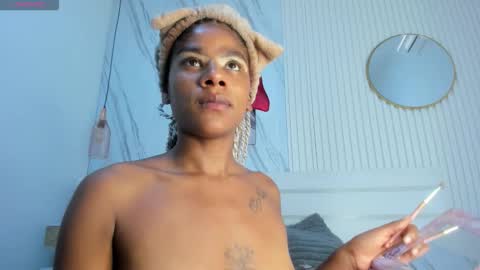 Afro Luna online show from January 8, 10:06 am