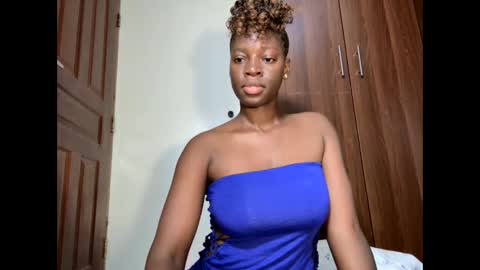 Leah online show from September 19, 2:02 am