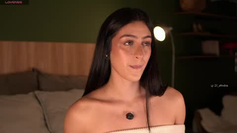 Snapshot of afrodita__25 chatting on May 23, 9:41 pm Emma online show from May 23, 9:41 pm
