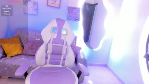 afrodita_rouss online show from March 18, 12:14 am