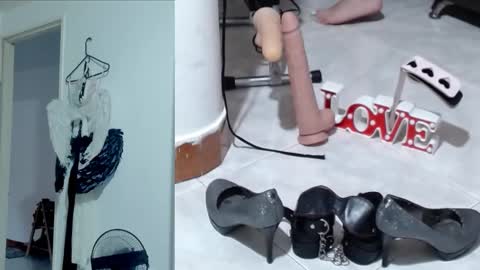 afroditacute16 online show from September 10, 10:21 pm