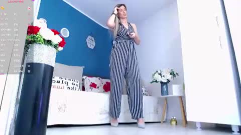 Amalia online show from July 6, 3:14 pm