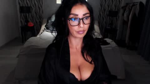 Afro online show from November 14, 3:11 pm