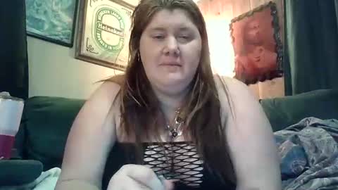 Snapshot of afterhoursangle35 chatting on April 21, 12:45 am Babygirls353637 online show from April 21, 12:45 am